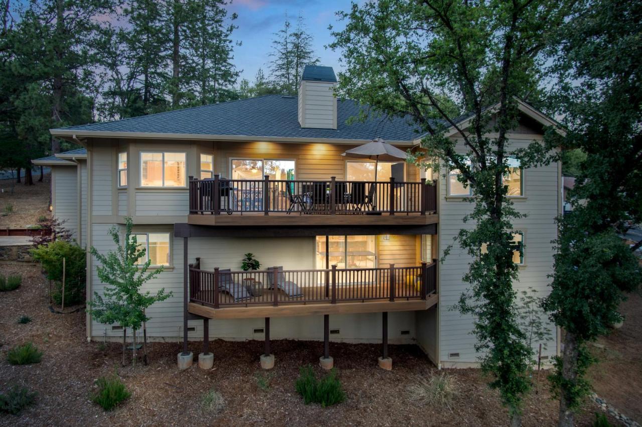 New Luxury Lake House In Pine Mountain Lake Close To Yosemite! Perfect For All Seasons! Great For Retreats, Getaways, Celebrations, And More! Groveland Bagian luar foto